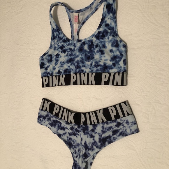 Lingerie - Picture 1 of 1